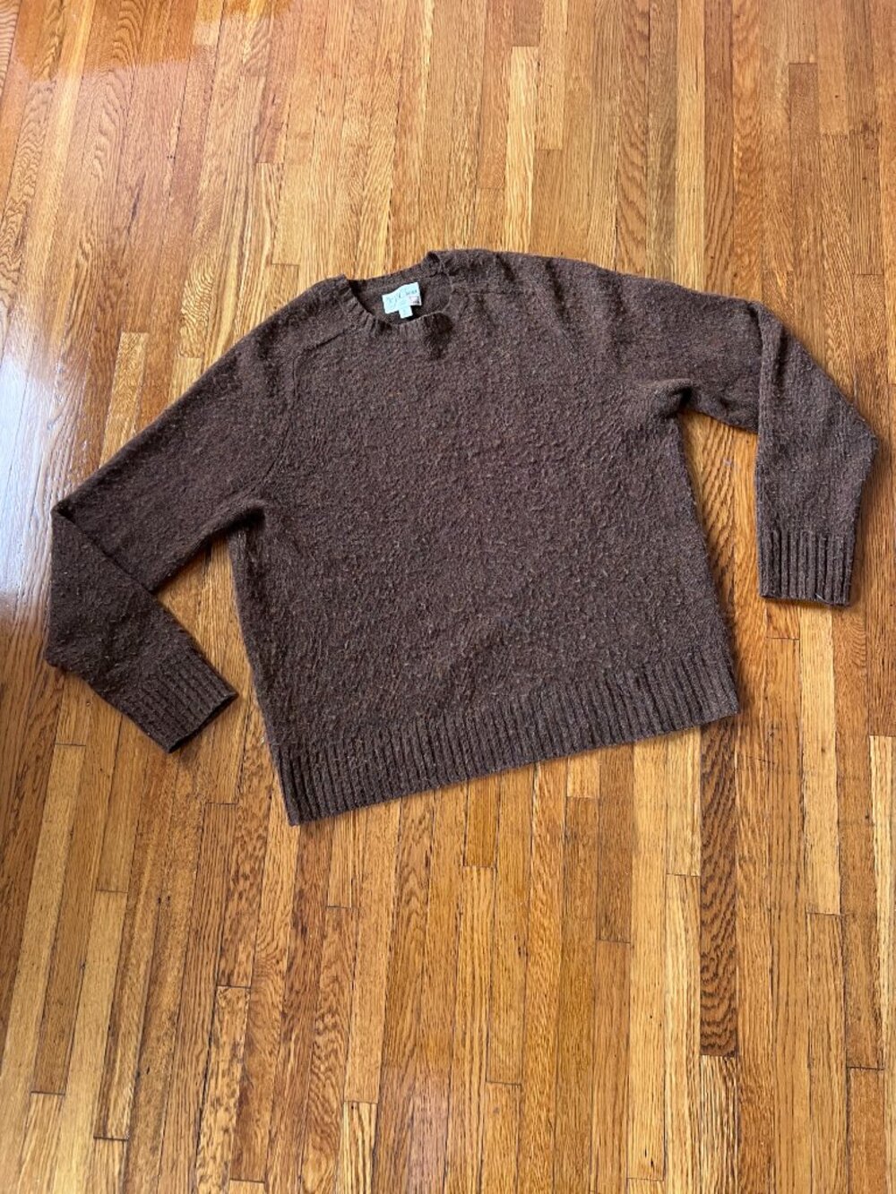 J.Crew Shaggy Dog 100% Wool Brown Saddle Sleeve Crewneck Sweater - Men's Large - Picture 2 of 8